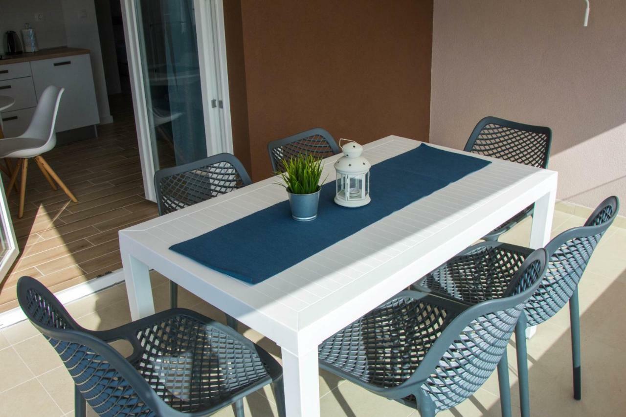 Apartments Melody Mandre Exterior foto